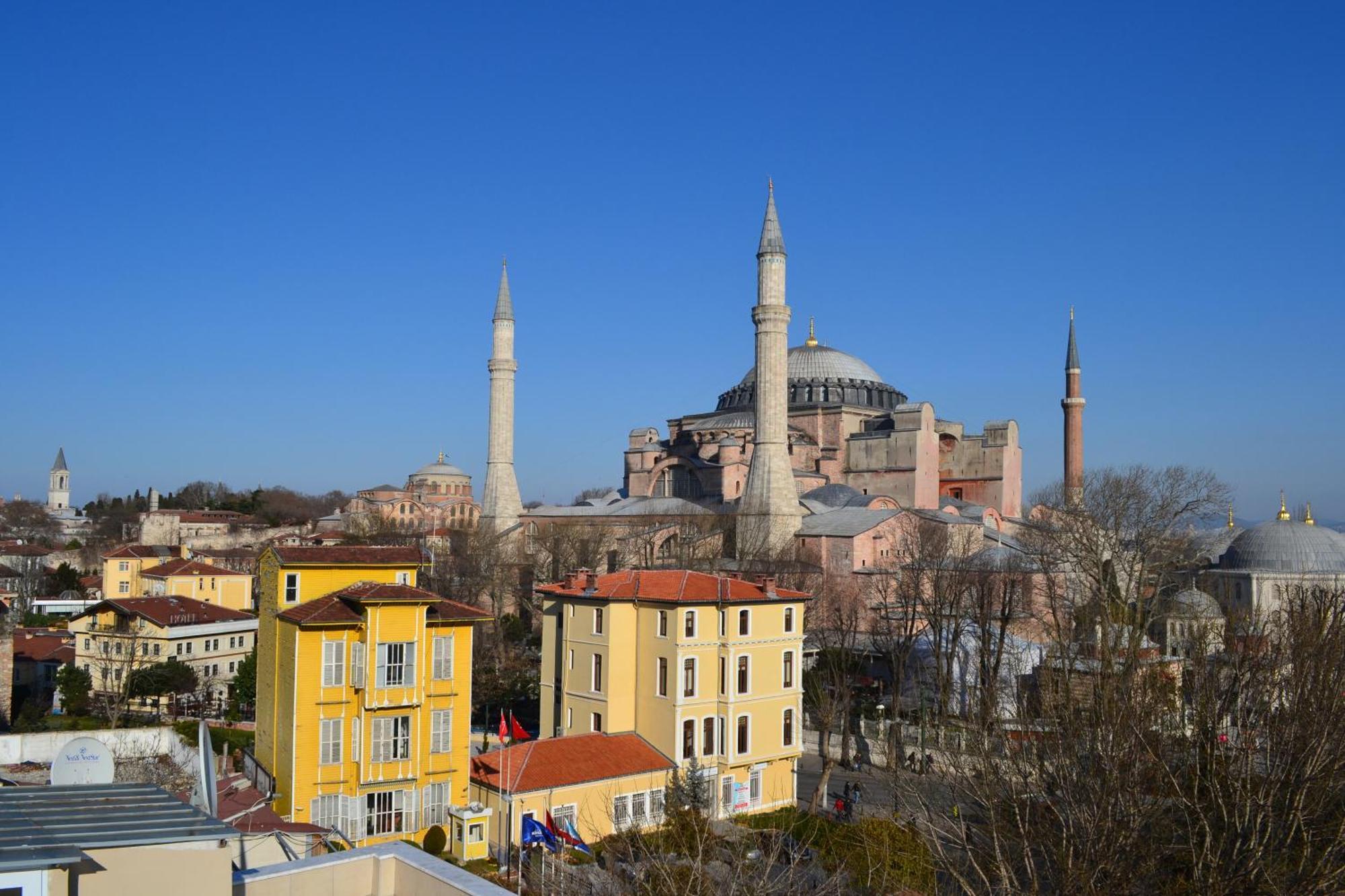 Ares Hotel Istanbul Exterior photo